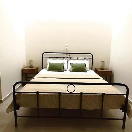 Apartment Marianna's Bright & Modern House Kyparissia
