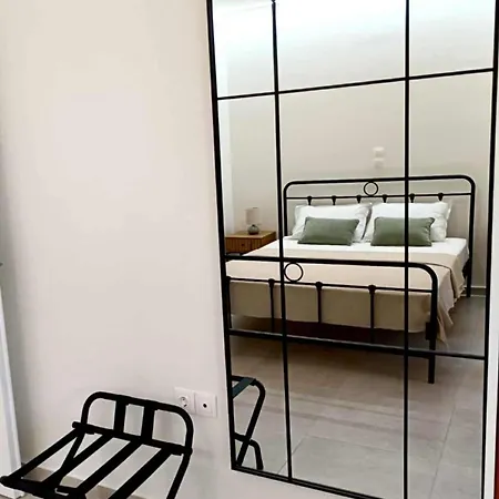 Marianna's Bright & Modern House Apartment *