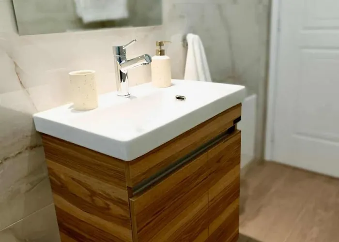 Marianna's Bright & Modern House Apartmán