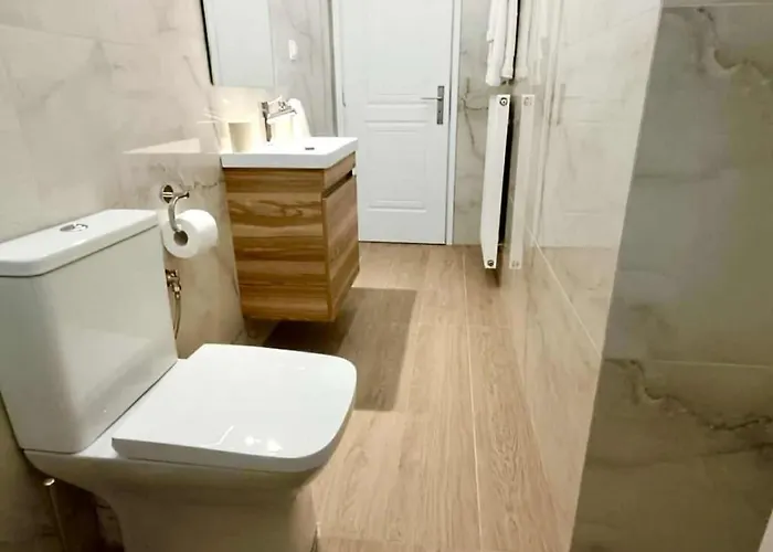 아파트 Marianna's Bright & Modern House *